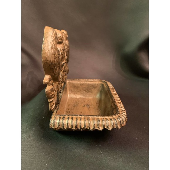 H Rusty looking Cast Iron Wall Mount Bird Feeder Birdbath Soap Dish Patio D… - Picture 2 of 10